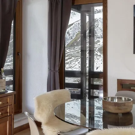 Hellochalet - To Door With Big Terrace Overlooking Skiruns 布勒伊-切尔维尼亚