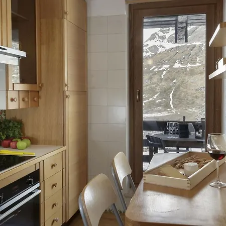 Hellochalet - To Door With Big Terrace Overlooking Skiruns