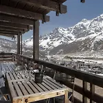 Hellochalet - To Door With Big Terrace Overlooking Skiruns Daire *