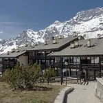 Hellochalet - To Door With Big Terrace Overlooking Skiruns Daire *