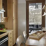 Hellochalet - To Door With Big Terrace Overlooking Skiruns