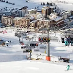 Daire Hellochalet - To Door With Big Terrace Overlooking Skiruns Breuil-Cervinia